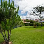 Penedo Escape Sea