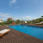 Гостевой дом Penedo Escape Sea 4*