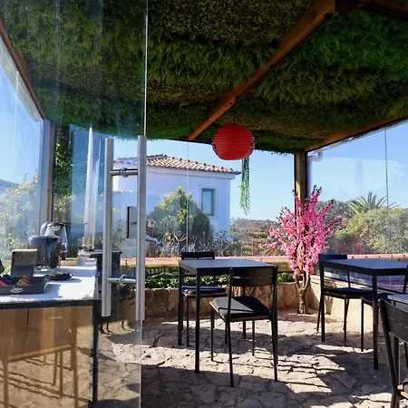 Penedo Escape Sea 4*