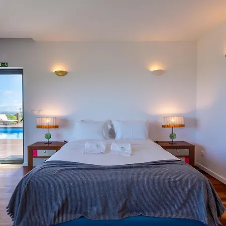 Penedo Escape Sea 4*