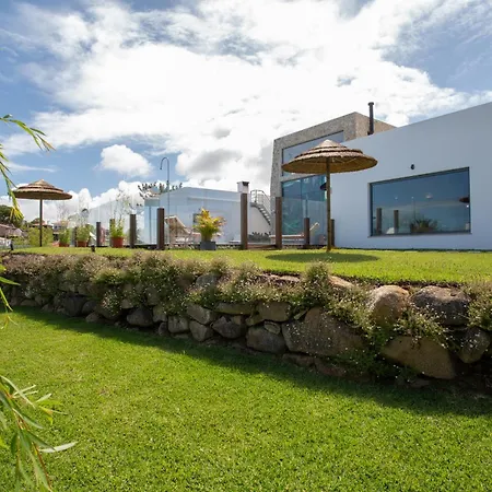 Guest house Penedo Escape Sea *