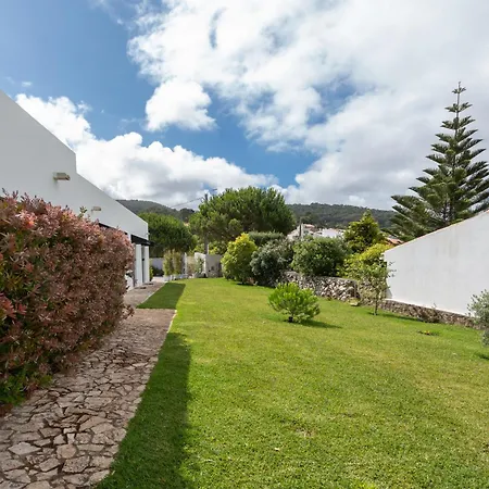 בית הארחה Penedo Escape Sea