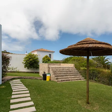 Guest house Penedo Escape Sea *