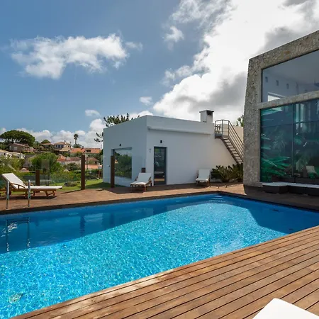 Penedo Escape Sea *