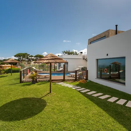 Penedo Escape Sea