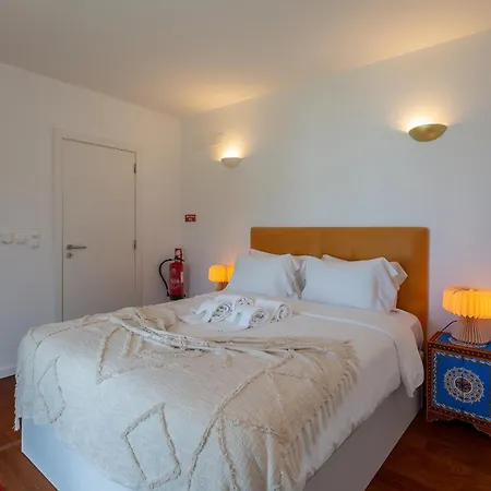 Penedo Escape Sea בית הארחה